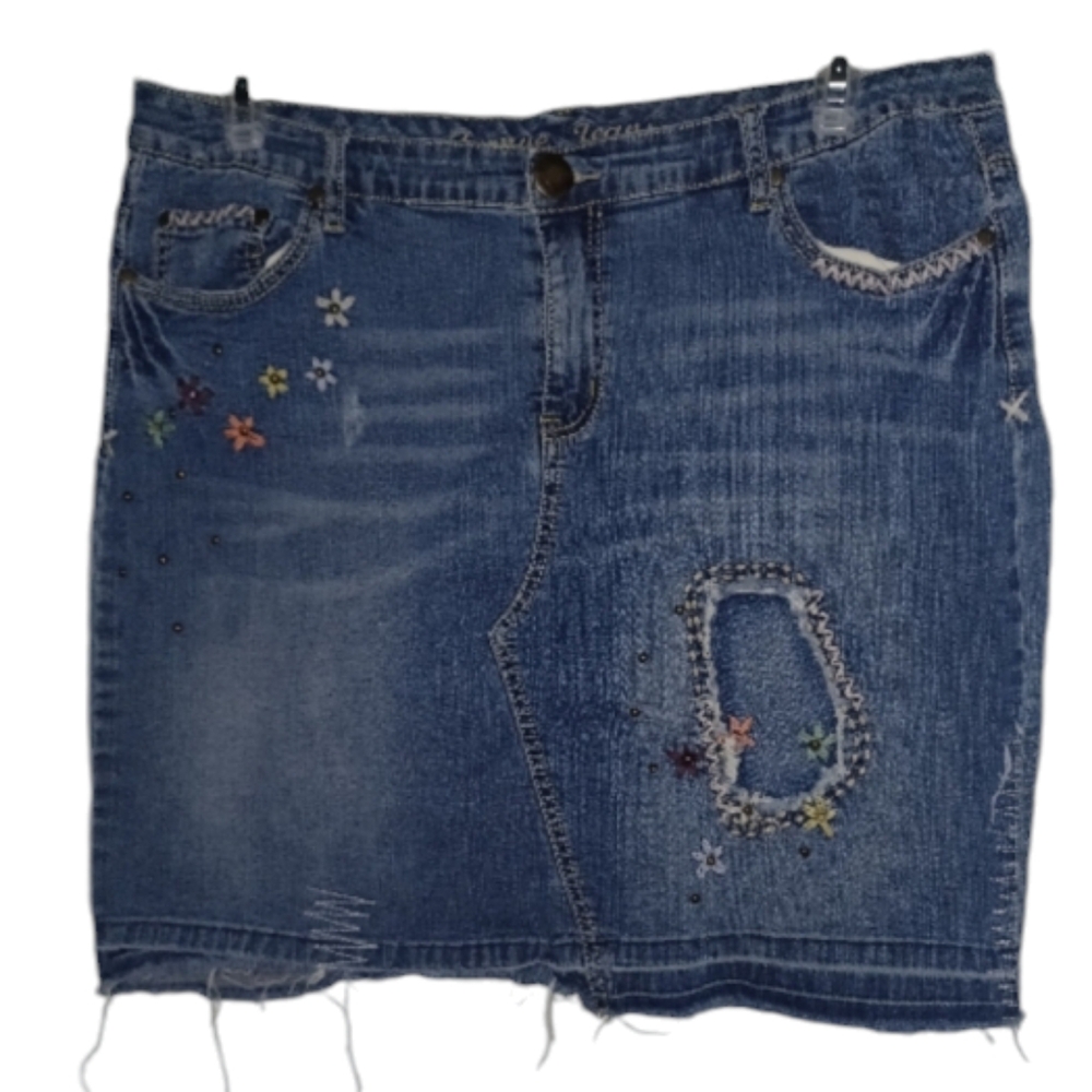 Avenue Skirt